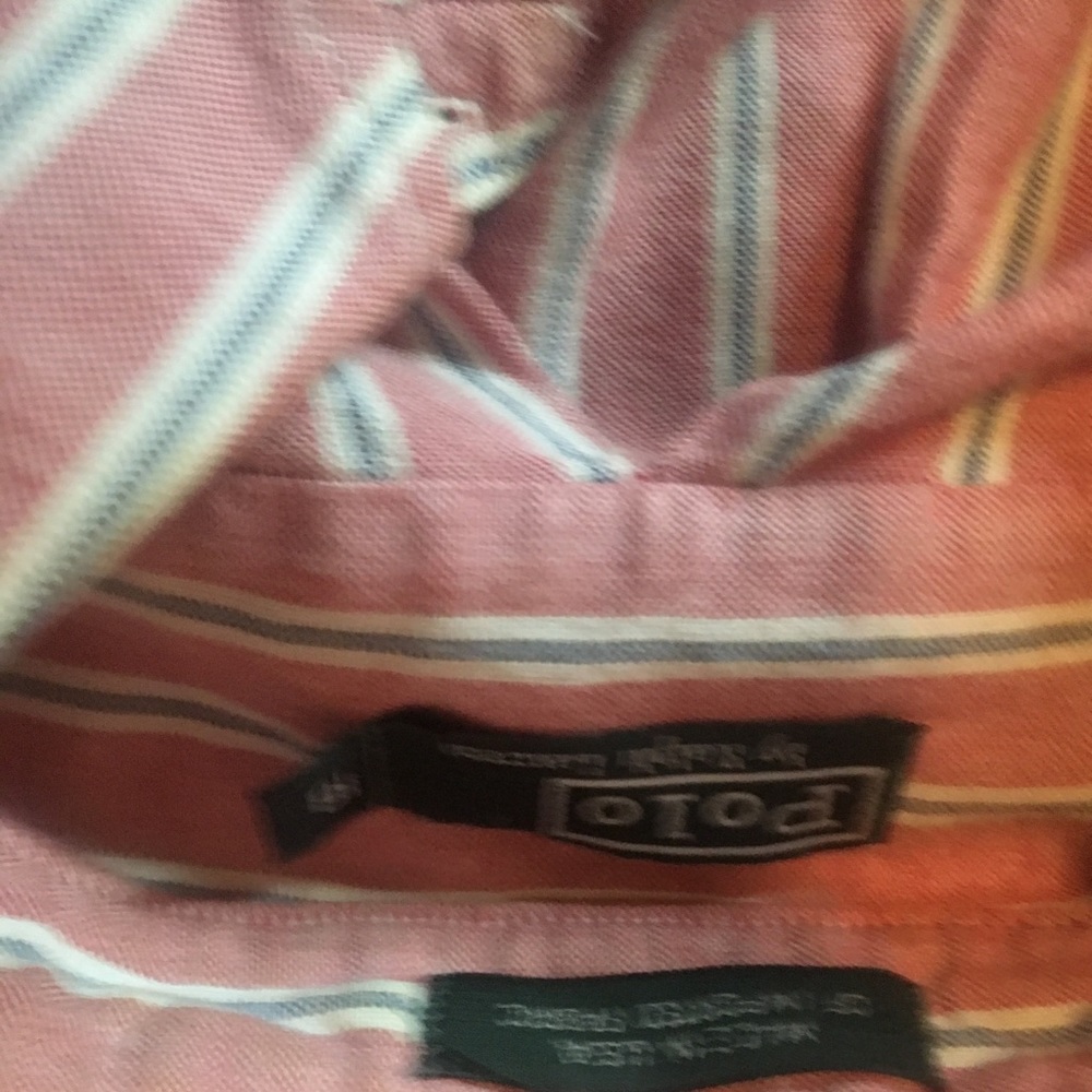 Polo - Picture 2 of 2